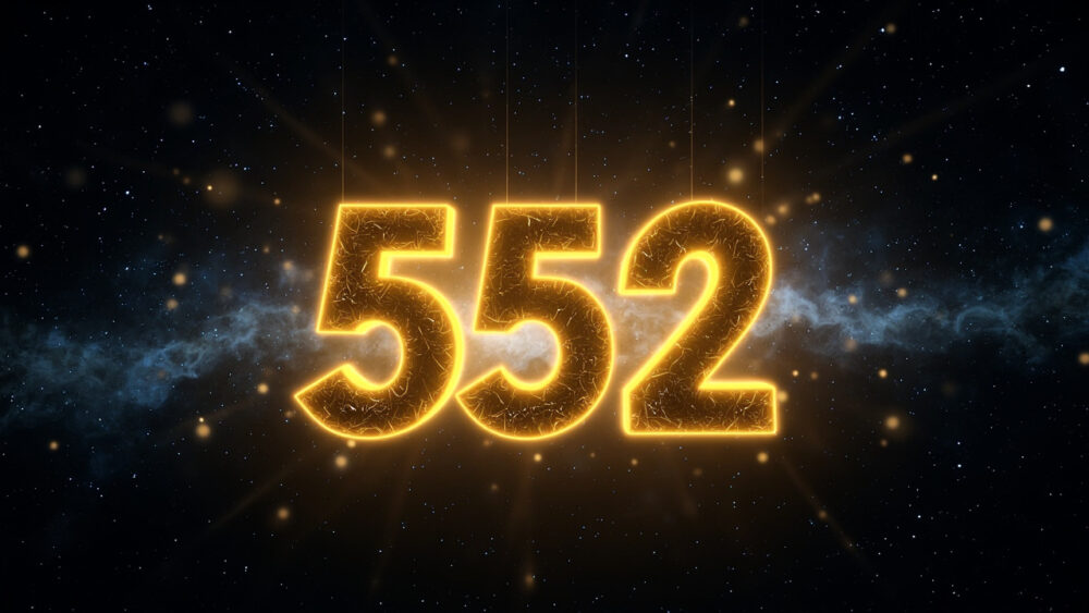 552
