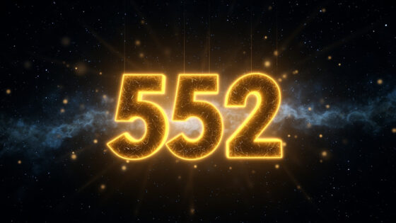 552