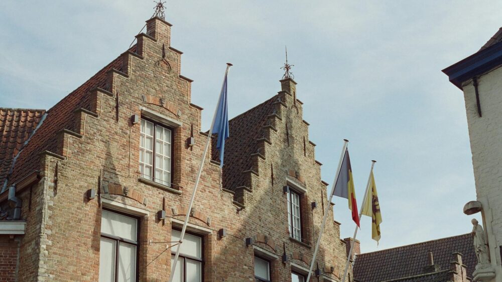 Flemish Names: Traditional Flemish Baby Names & Meanings
