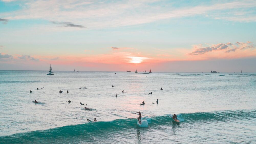 75 Beautiful Hawaiian Names (Meanings & Origins)