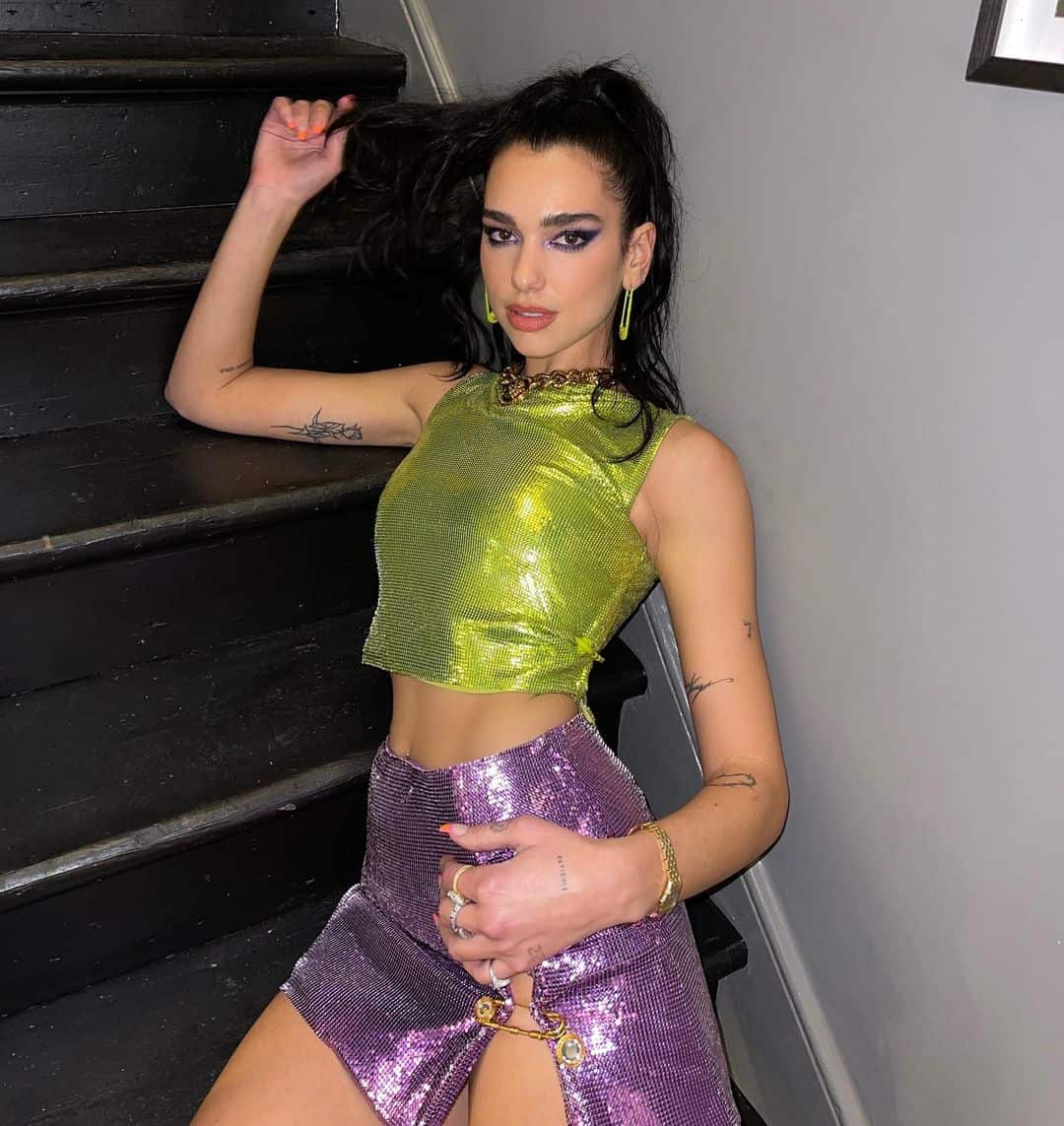 Dua Lipa Shes Got Tattoos We Count Them 